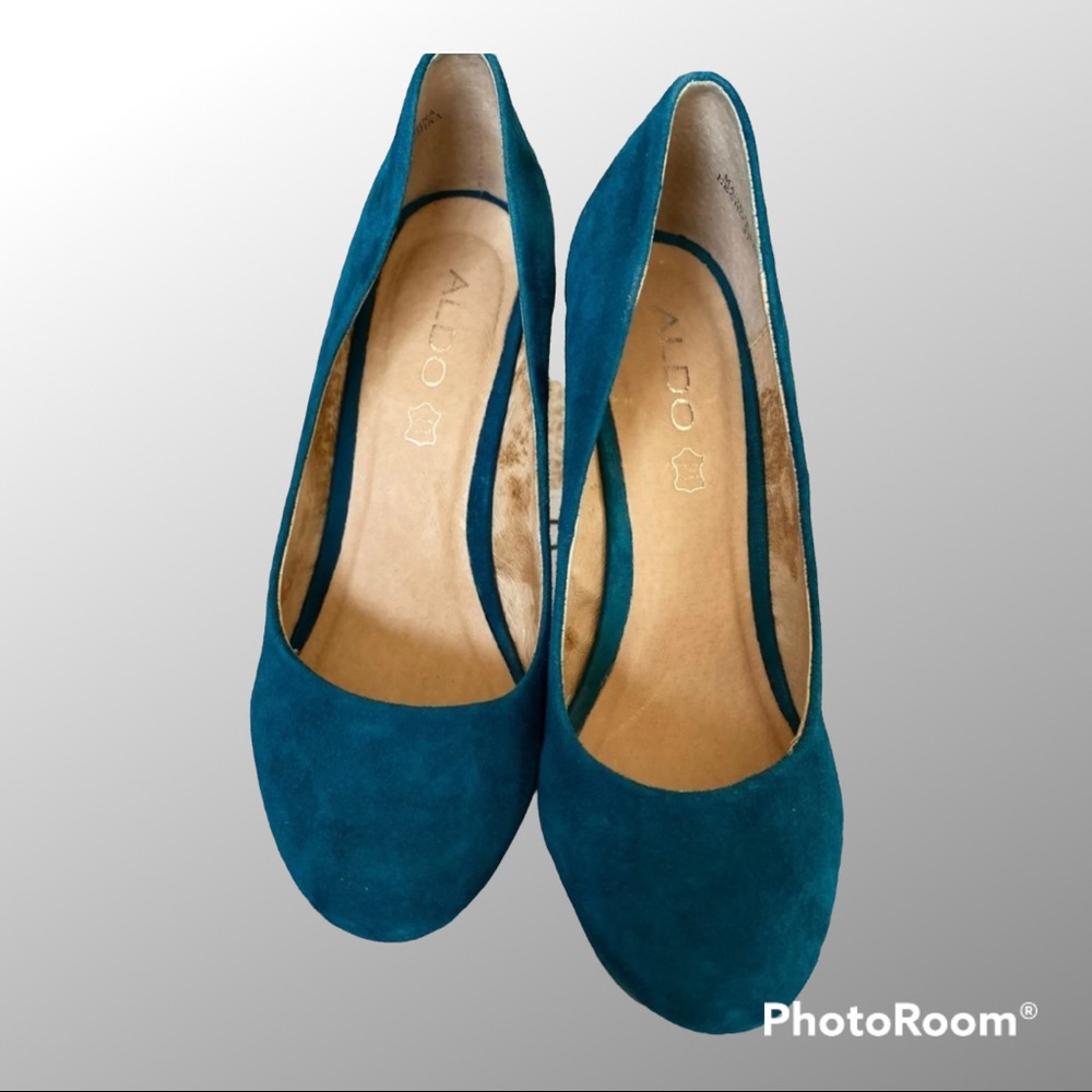 Aldo teal Herena Wedges Sz 6.5/37